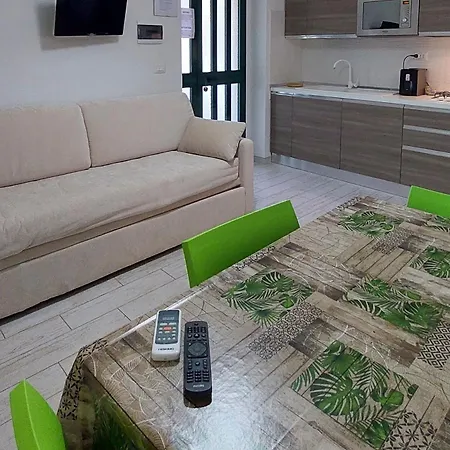 Apartment Drei Im Erdgeschoss *